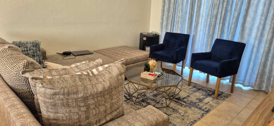 2 Bedroom Property for Sale in Beacon Bay Eastern Cape